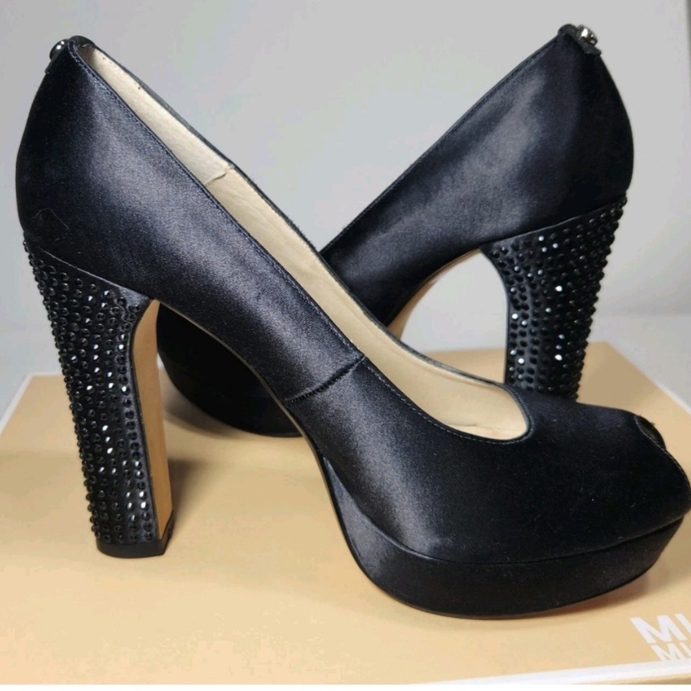 Michael Kors Nadia Size 8M Satin Stone Jewel Heels with Peep Toe Heels